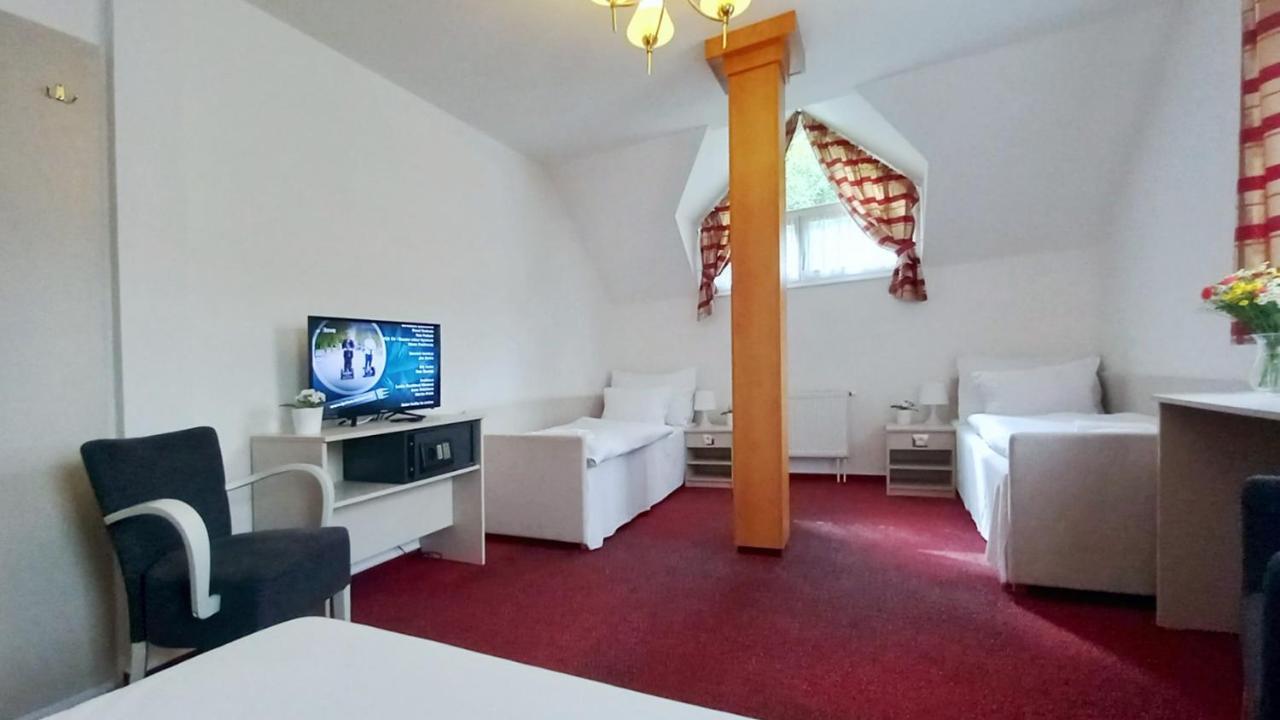 Hotel Hradec Špindlerŭv Mlýn Buitenkant foto