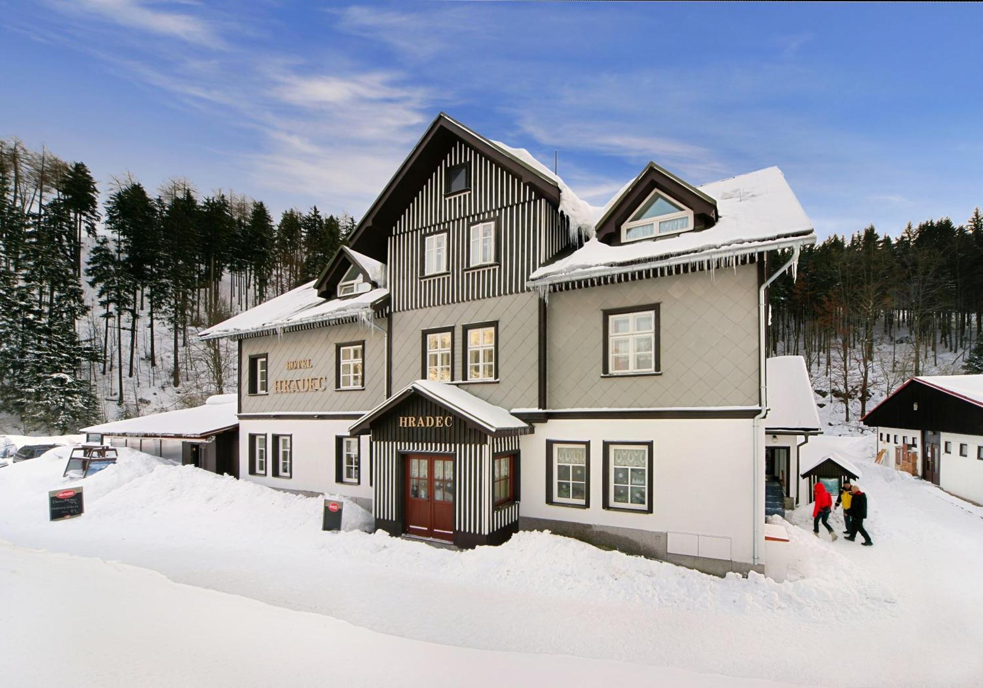 Hotel Hradec Špindlerŭv Mlýn Buitenkant foto